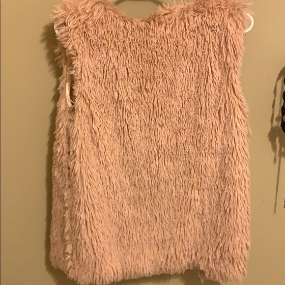Pink fury vest! - Picture 2 of 2
